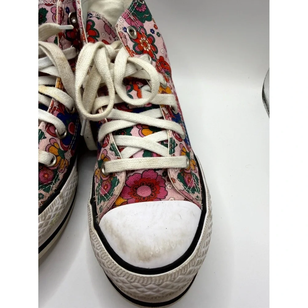 Converse x Unite Chuck Taylor All Star High 668017C Girl 13 Sneaker Floral Shoes